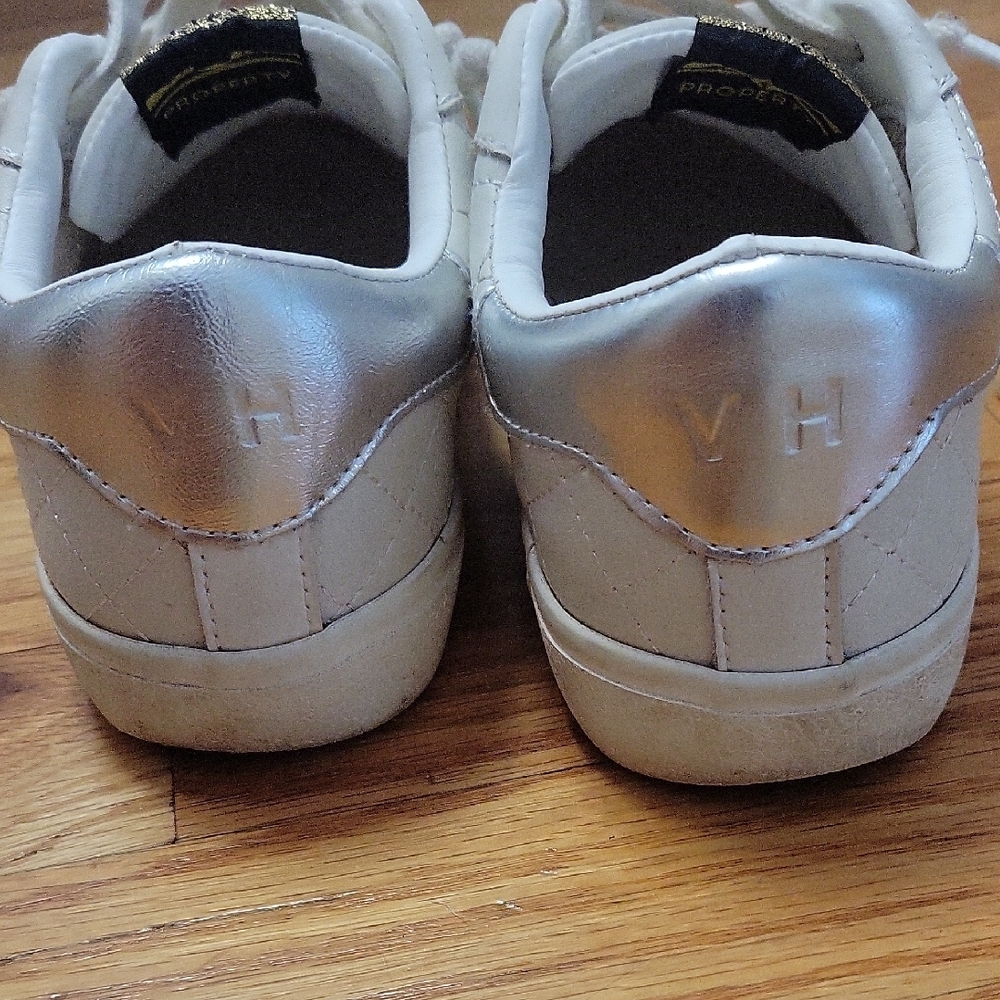 White VLE Original Design Sneakers - Picture 3 of 5